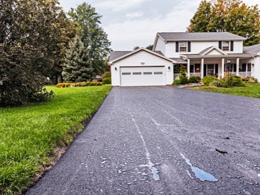 How Long Do Asphalt Driveways Last?